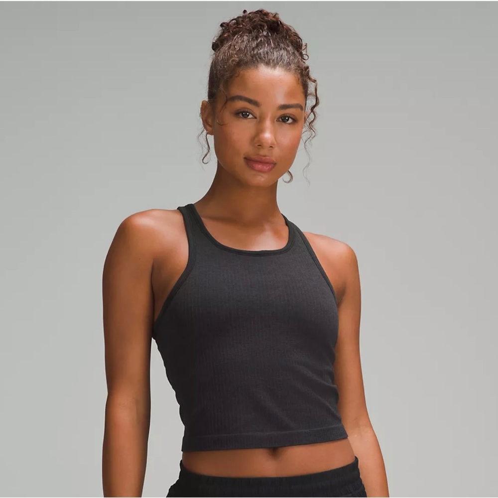 Ebb Street Crop tank lulu size 6 color black brand new never been worn with tags